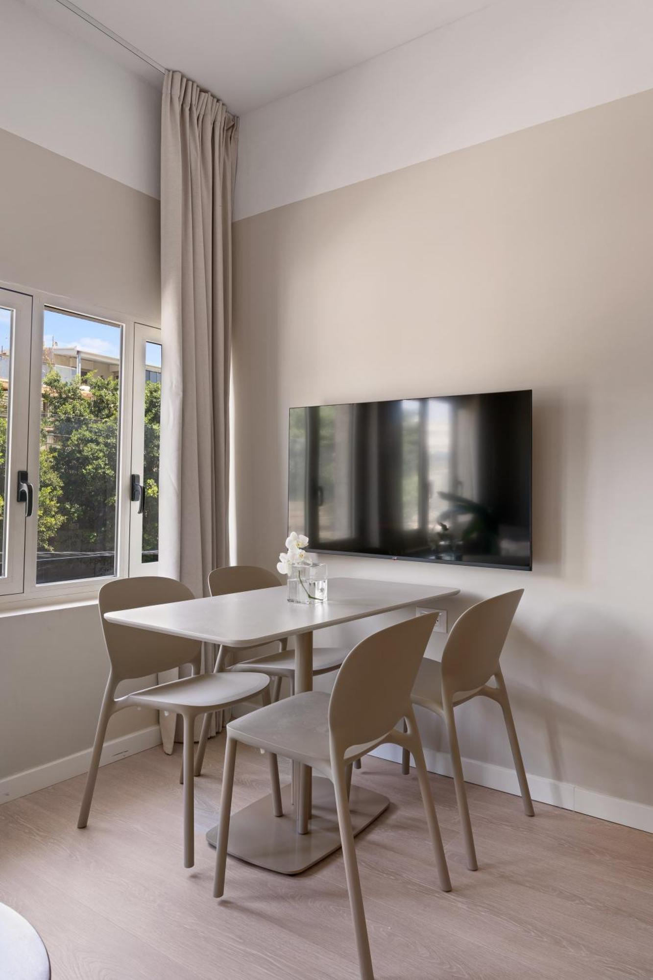 Goodhouse, Allenby Geula House Apartment