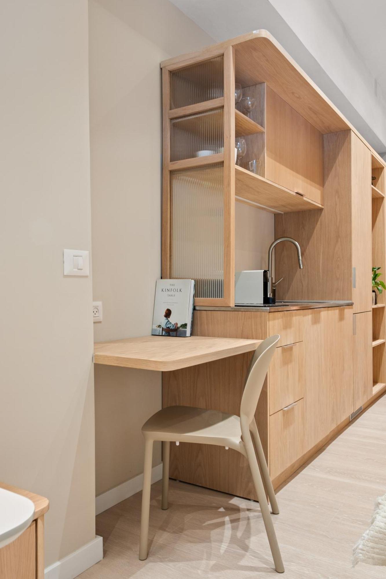 Goodhouse, Allenby Geula House * Tel Aviv